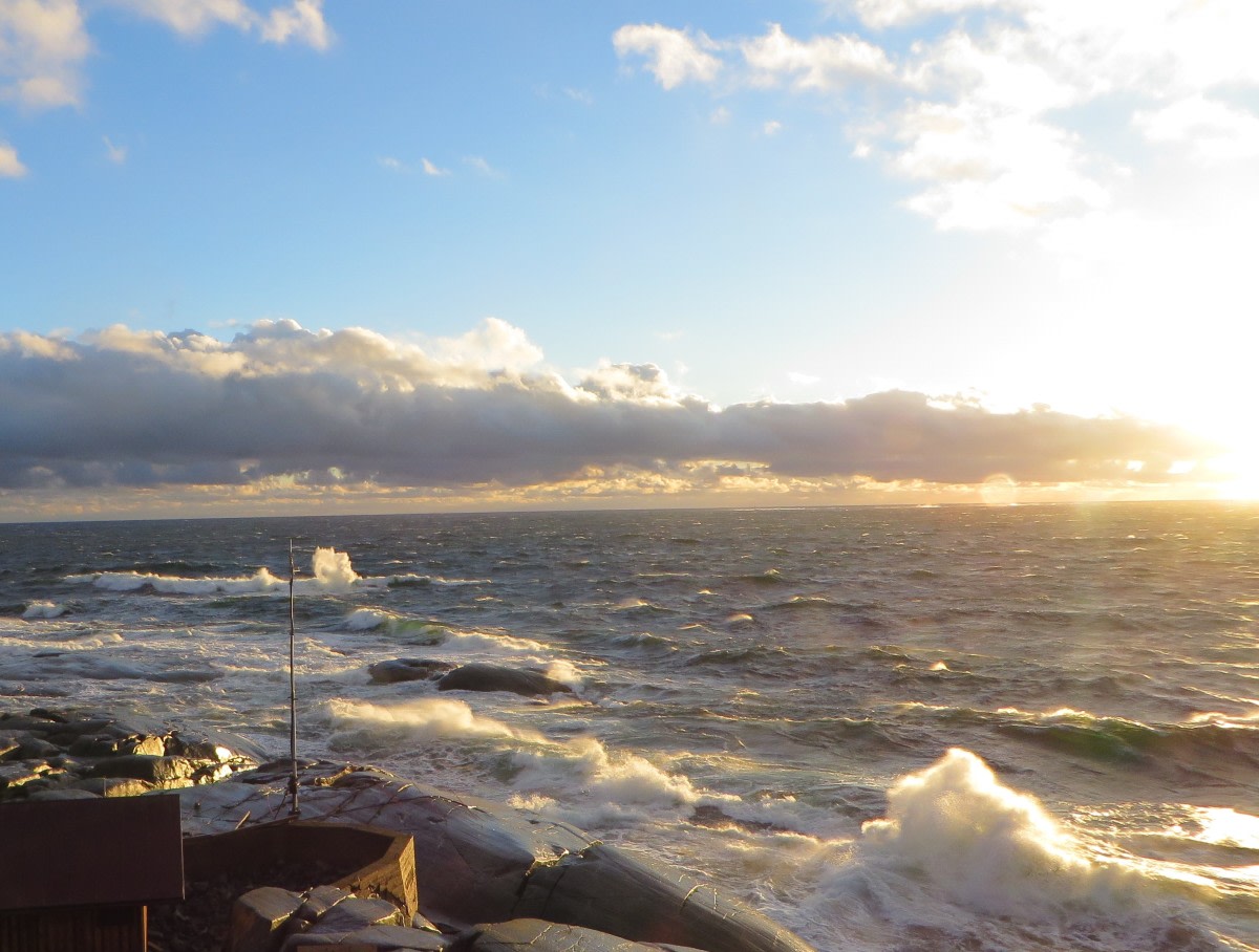 Utö marine research station in storm.