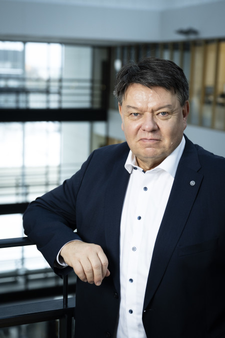 The picture shows the Director General of the Finnish Meteorological Institute, Petteri Taalas.