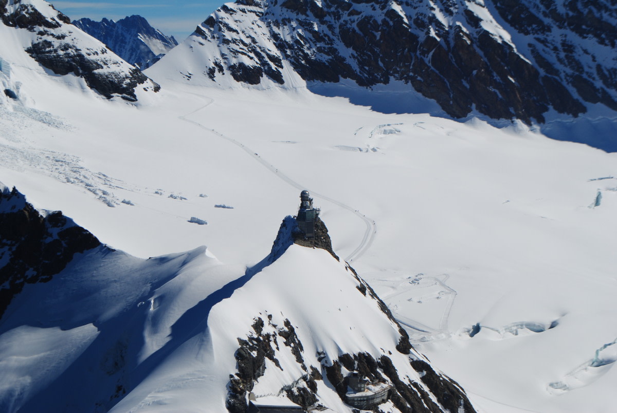 mountain view, reaserch station building 