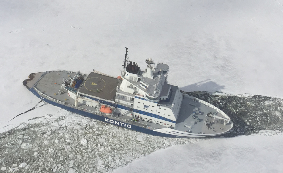 Icebreaker Kontio opening a channel in level ice.